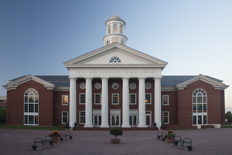 Paul and Rosemary Trible Library, Christopher Newport University